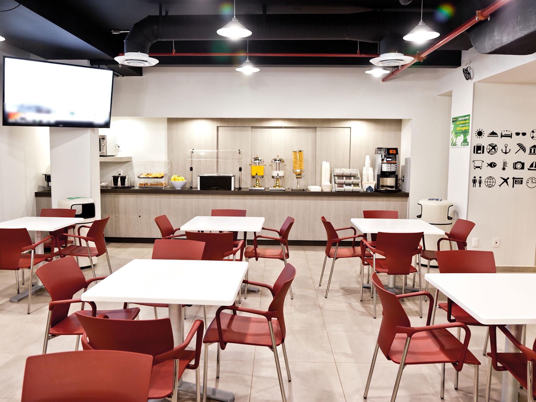 City Express Junior By Marriott Puebla Angelopolis Exterior foto
