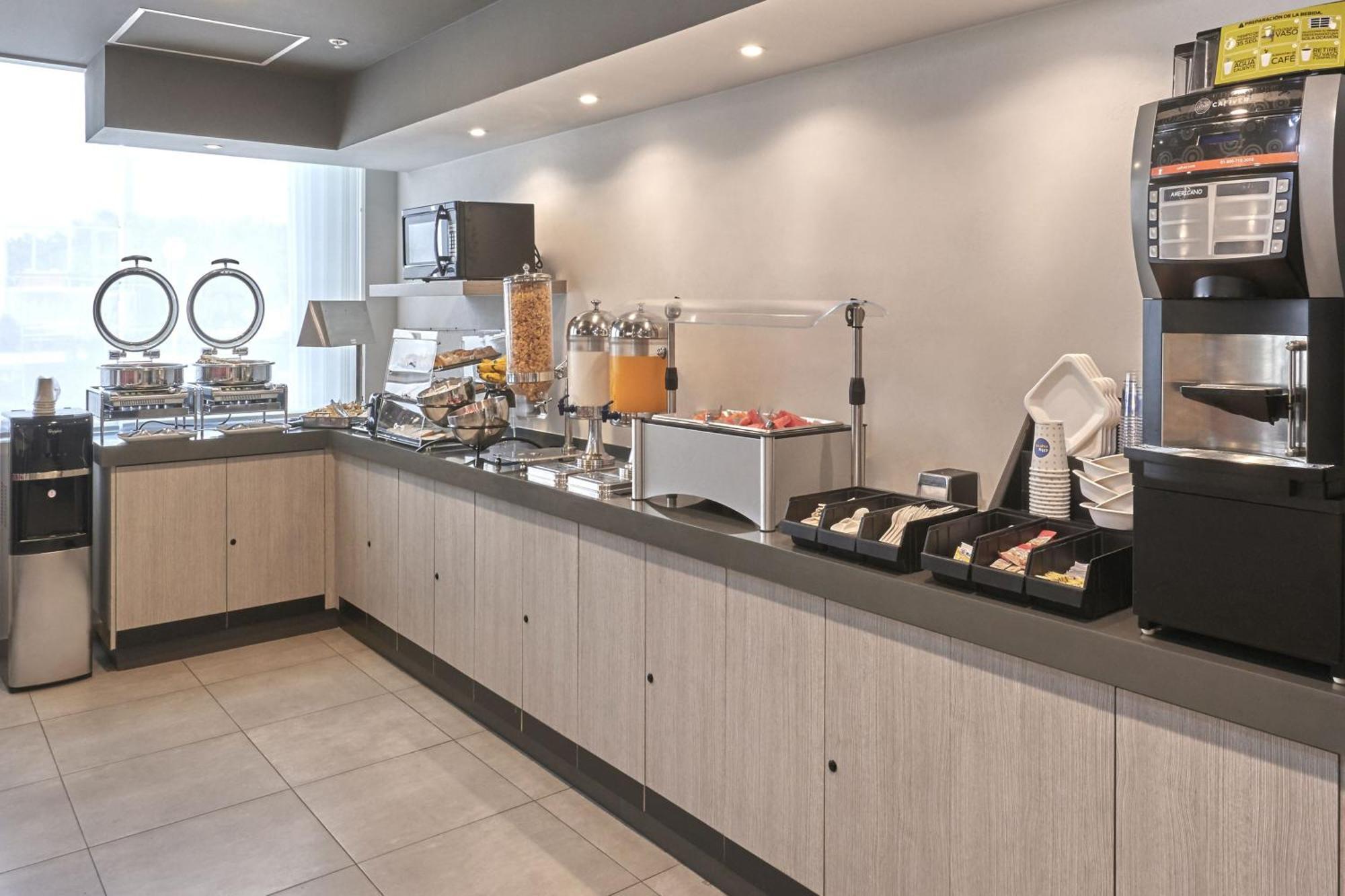 City Express Junior By Marriott Puebla Angelopolis Exterior foto