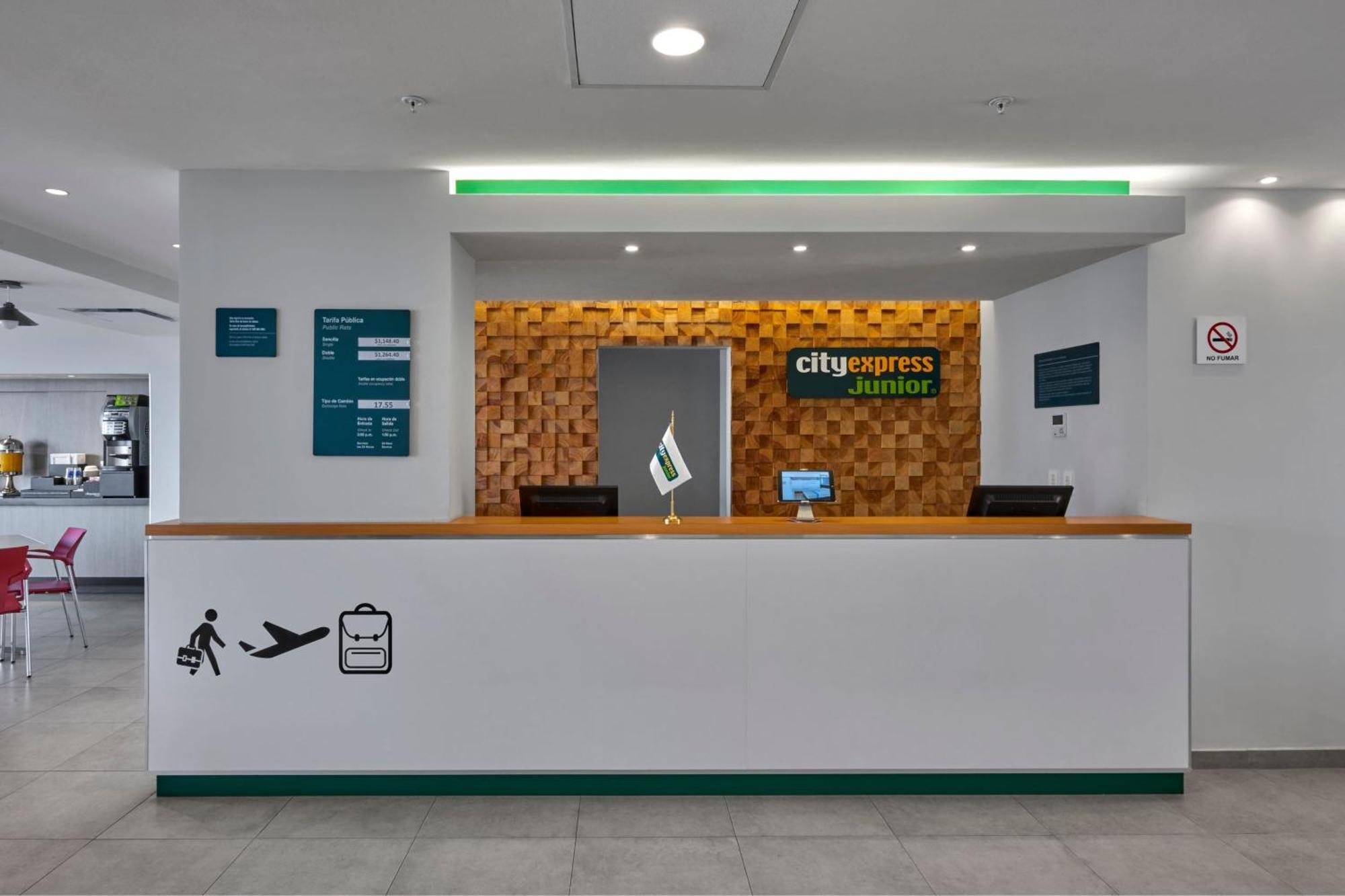 City Express Junior By Marriott Puebla Angelopolis Exterior foto