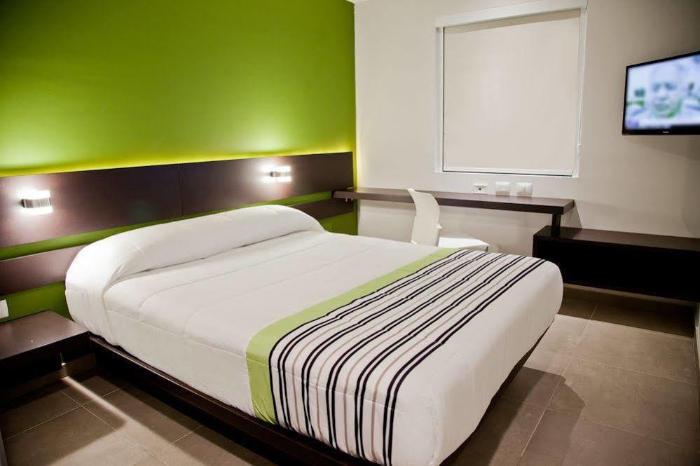 City Express Junior By Marriott Puebla Angelopolis Exterior foto